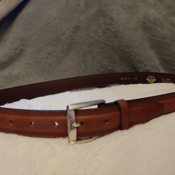Dockers large belt - Picture 3 of 4